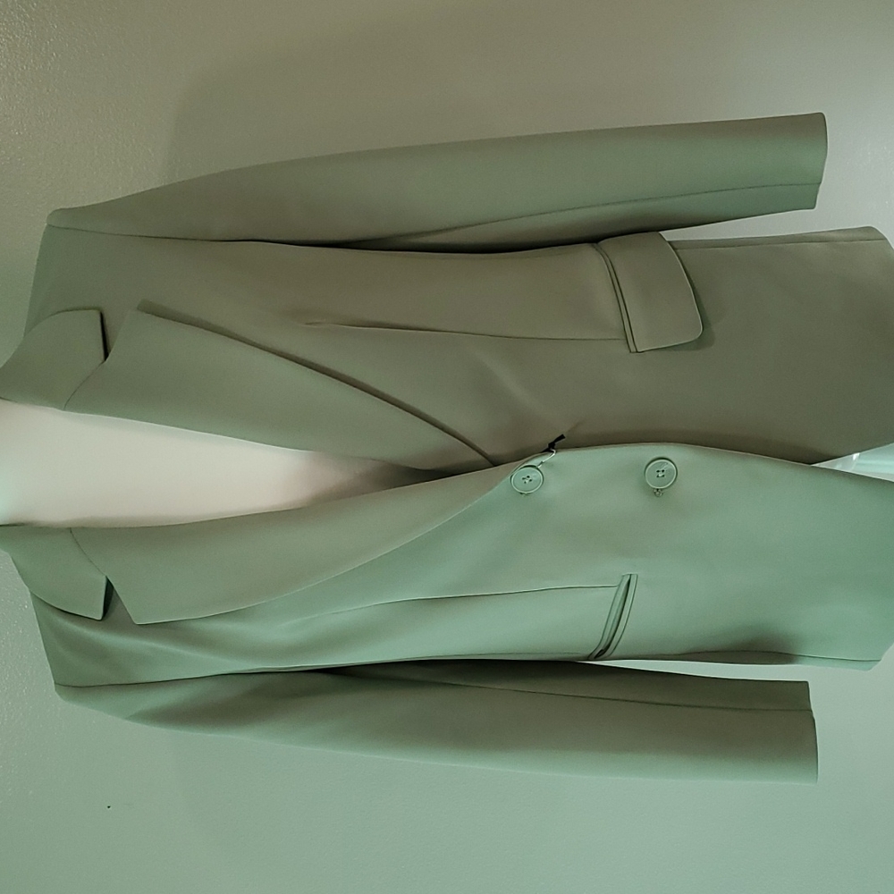 Supersoft Two Button Boyfriend Blazer
